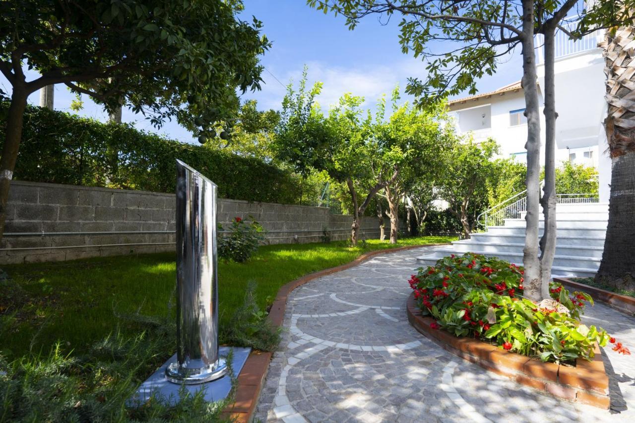 Villa Cettina Boutique Hotel Сорренто Екстер'єр фото